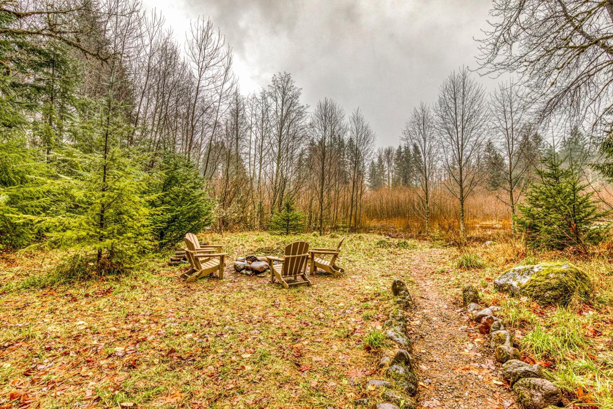Roaring River Retreat Welches Quarto foto